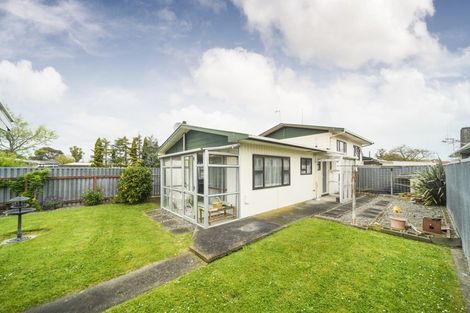Photo of property in 1a Cohen Place, Milson, Palmerston North, 4414