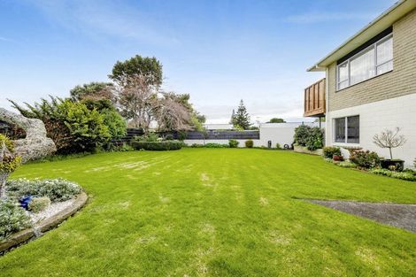 Photo of property in 17 Smeaton Road, Bell Block, New Plymouth, 4312