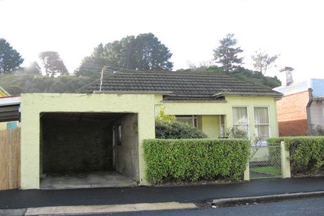 Photo of property in 30 Woodhaugh Street, Woodhaugh, Dunedin, 9010