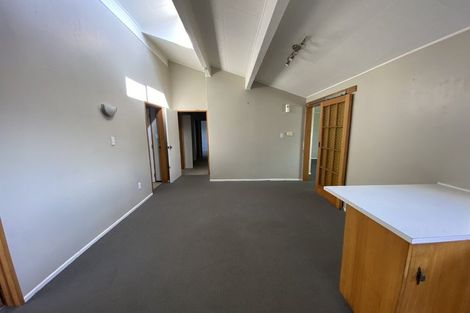 Photo of property in 25 Burtts Road, Durie Hill, Whanganui, 4500