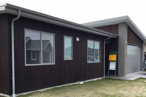 Photo of property in 4 Pikao Retreat, Papamoa Beach, Papamoa, 3118