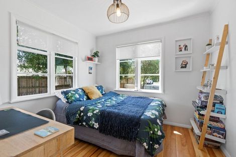 Photo of property in 9 Yule Grove, Greytown, 5712