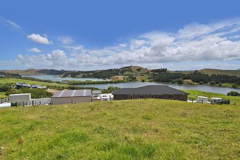 Photo of property in 66 Manu Drive, Kaiwaka, 0573