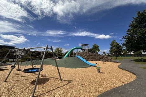 Photo of property in 19 Oyster Drive, Whenuapai, Auckland, 0618