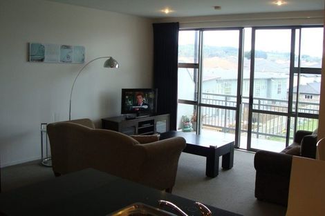 Photo of property in 1/63 Kestev Drive, Flat Bush, Auckland, 2016