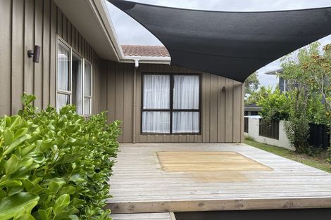 Photo of property in 12 Davita Place, Farm Cove, Auckland, 2012