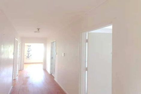 Photo of property in 9 Janet Street, Sunnyhills, Auckland, 2010