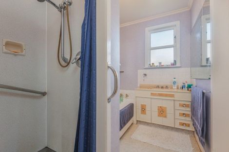 Photo of property in 6 Maunder Street, Marton, 4710