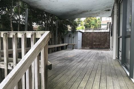 Photo of property in 6 Carrigans Close, Pinehill, Auckland, 0632