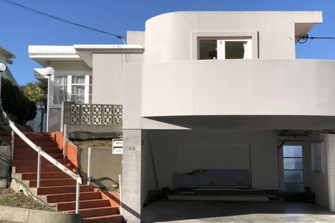 Photo of property in 42 Farnham Street, Mornington, Wellington, 6021