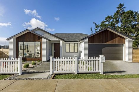 Photo of property in 107 Schoolside Road, Kumeu, 0810