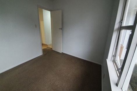 Photo of property in 1 Diana Drive, Glenfield, Auckland, 0629