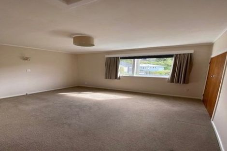 Photo of property in 1b Hollies Crescent, Johnsonville, Wellington, 6037