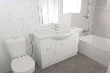 Photo of property in 6 Tindall Crescent, Otara, Auckland, 2023