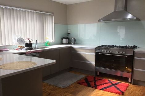 Photo of property in 23a Kelman Road, Kelston, Auckland, 0602