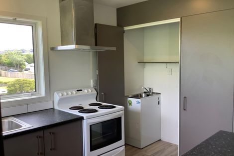 Photo of property in 25a Wattle Grove, Maungaraki, Lower Hutt, 5010