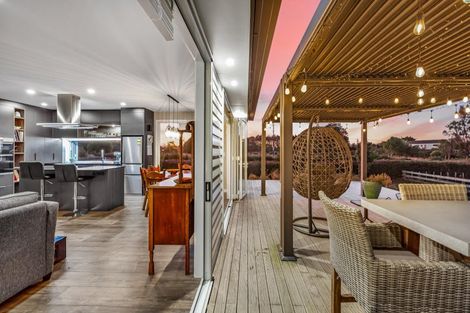 Photo of property in 34 Brookvale Lane, Taupaki, 0782