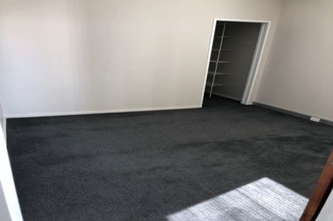 Photo of property in Atrium Towers, 8a/154 The Terrace, Wellington Central, Wellington, 6011