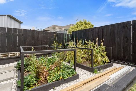 Photo of property in 16b Bay Street, Red Beach, 0932