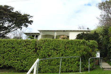 Photo of property in 36 Marion Street, Macandrew Bay, Dunedin, 9014
