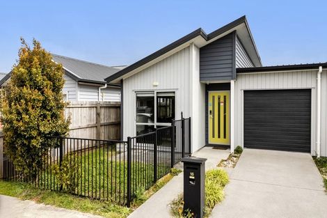 Photo of property in 16 Kutukutu Street, Takanini, 2112