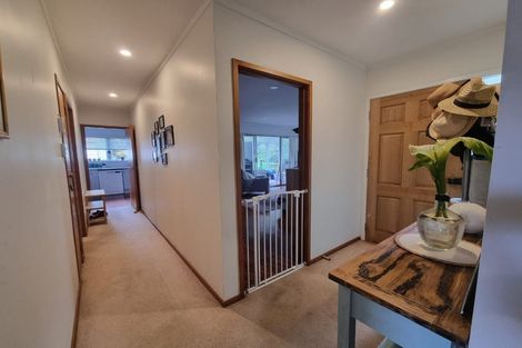 Photo of property in 5 Imogene Way, Half Moon Bay, Auckland, 2012