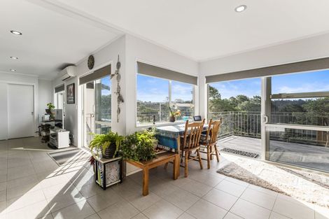 Photo of property in 23 Crows Road, Swanson, Auckland, 0614