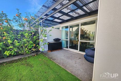 Photo of property in 7n Clearwater Cove, West Harbour, Auckland, 0618