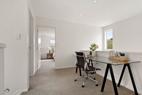 Photo of property in 27a Shackleton Road, Mount Eden, Auckland, 1024