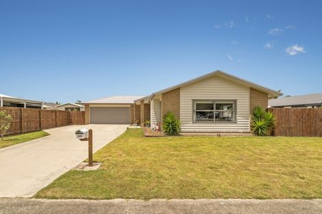 Photo of property in 342 Cook Drive, Whitianga, 3510