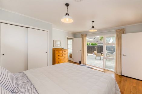 Photo of property in 1 Hemara Street, Waikanae Beach, Waikanae, 5036
