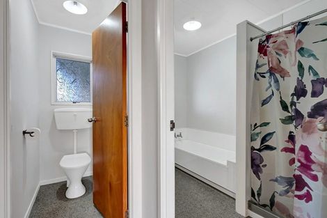 Photo of property in 224 Parklands Avenue, Bell Block, New Plymouth, 4312