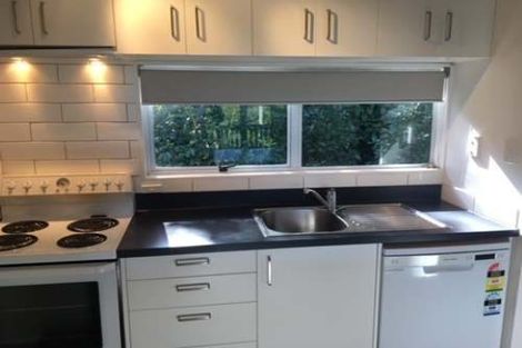 Photo of property in 3/49 Maungaraki Road, Korokoro, Lower Hutt, 5012