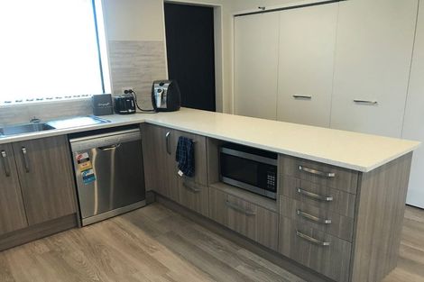 Photo of property in 2 Tika Street, Riccarton, Christchurch, 8041