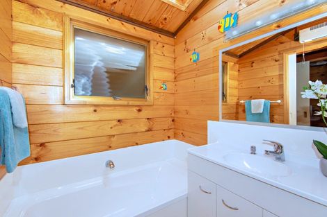 Photo of property in 9 Tawai Street, Ohope, 3121