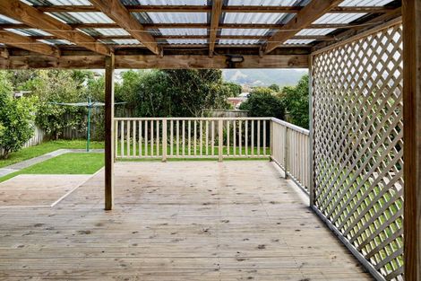 Photo of property in 90 Arawhata Street, Ranui, Porirua, 5024