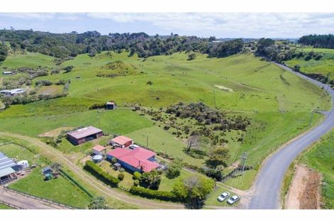 Photo of property in 42 Cemetery Road, Pollok, Waiuku, 2684