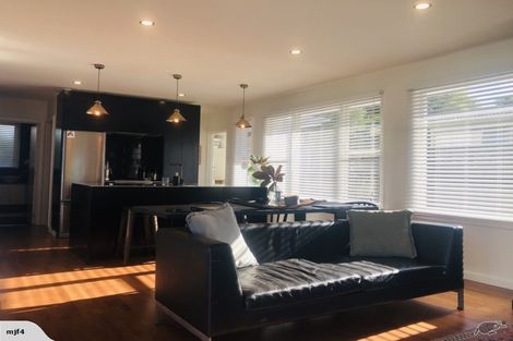 Photo of property in 141 Packe Street, Edgeware, Christchurch, 8013