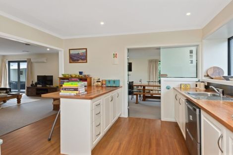 Photo of property in 12 Bary Street, Springlands, Blenheim, 7201