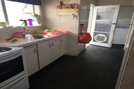 Photo of property in 8 Crescent Court, Melville, Hamilton, 3206