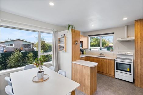 Photo of property in 5 Denise Crescent, Hornby, Christchurch, 8042