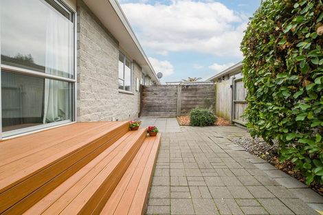 Photo of property in 5/20a London Street, Richmond, Christchurch, 8013