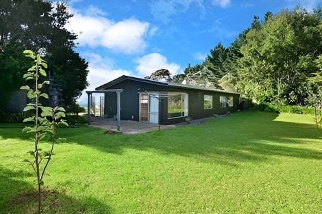 Photo of property in 201 Mcleod Road, South Head, Helensville, 0874