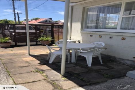 Photo of property in 1/5 Cambria Road, Devonport, Auckland, 0624