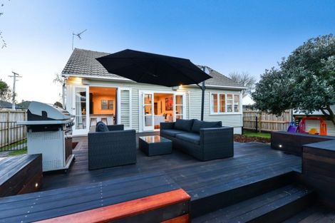 Photo of property in 3 Newall Street, Hamilton East, Hamilton, 3216