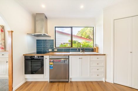 Photo of property in 12 Transom Close, Whitby, Porirua, 5024