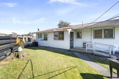 Photo of property in 284 High Street, Eltham, 4322