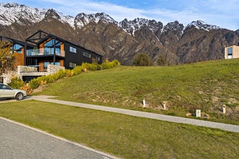 Photo of property in 9 Rannoch Drive, Jacks Point, Queenstown, 9371