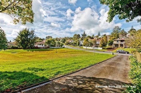 Photo of property in 1/56 Oaktree Avenue, Browns Bay, Auckland, 0630