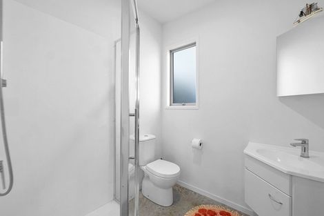 Photo of property in 75 Links Drive, Waiwhakaiho, New Plymouth, 4312